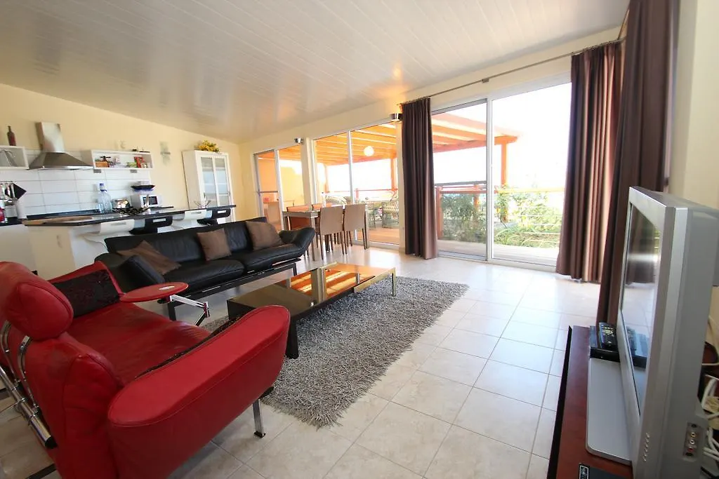 Casa Flores Finca Alcala بيت للعطل